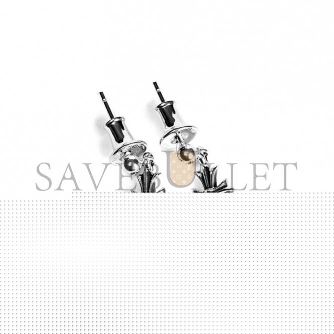 Ch*0me He**ts tiny e ch plus drop earrings