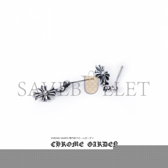 Ch*0me He**ts tiny e ch plus drop earrings