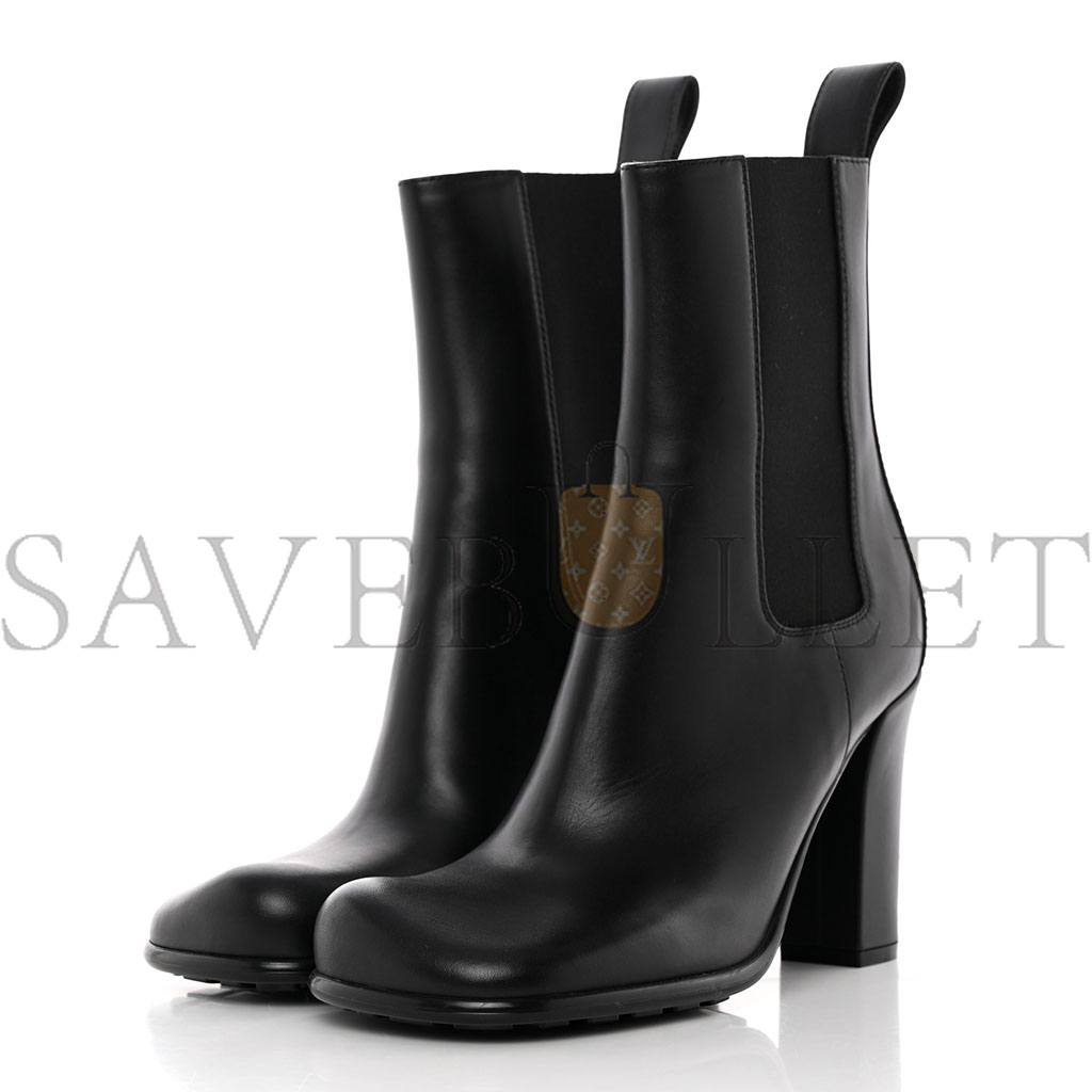 bo*te*ga Ve*ne*ta calfskin storm chelsea boots 385 black