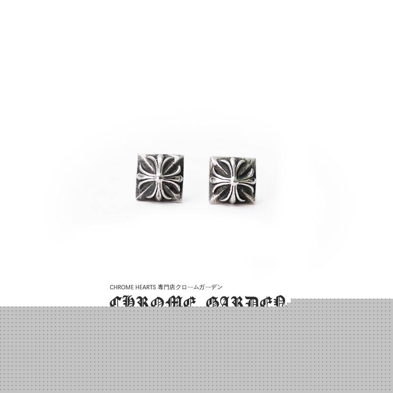 CHROME HEARTS PYRAMID PLUS STUD EARRINGS